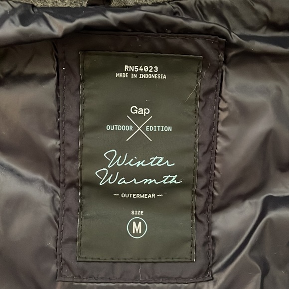 GAP alternative down hooded Vest - Picture 4 of 9